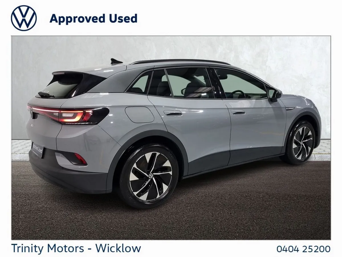 Volkswagen ID.4 ** PRO LIFE ** 77kWh ** 174BHP ** - Image 3