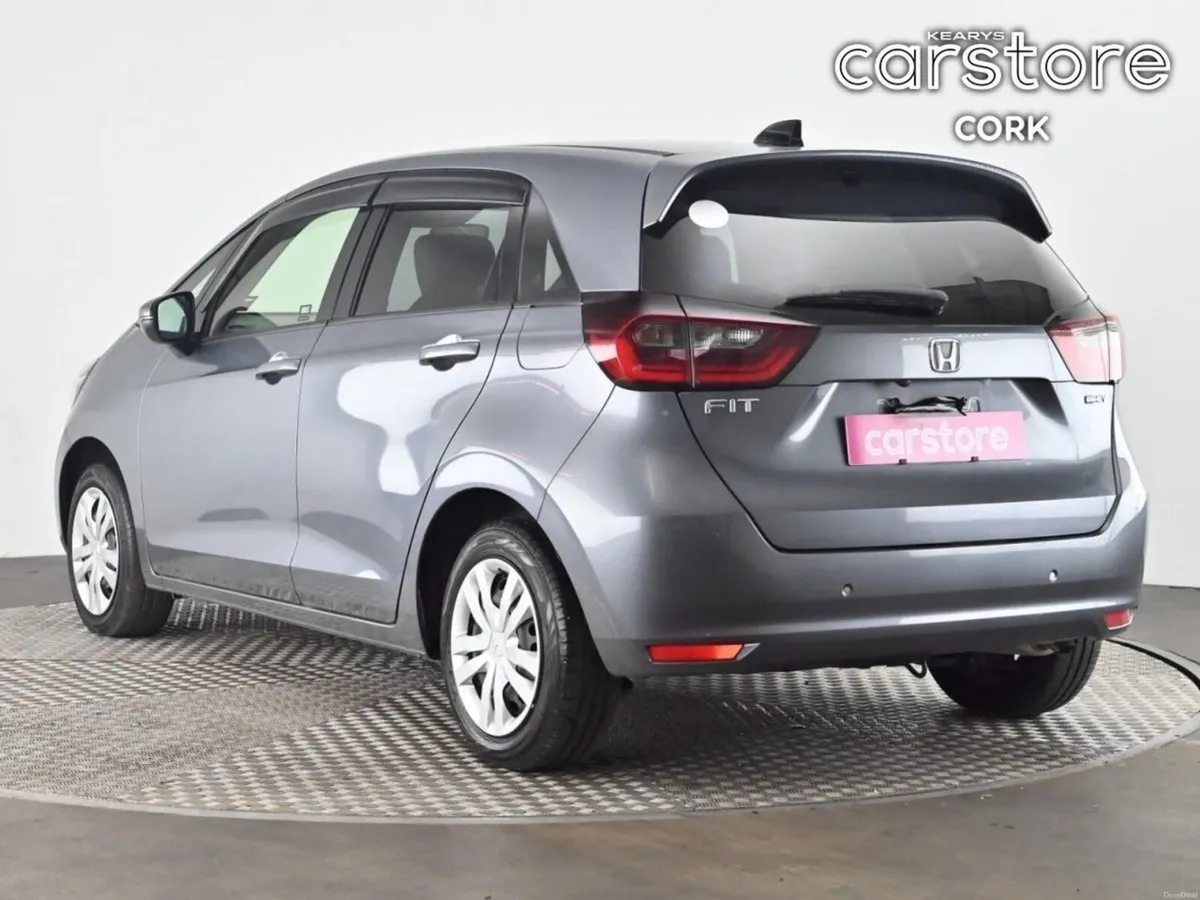 Honda Fit HYBRID 5DR AUTO - Image 3