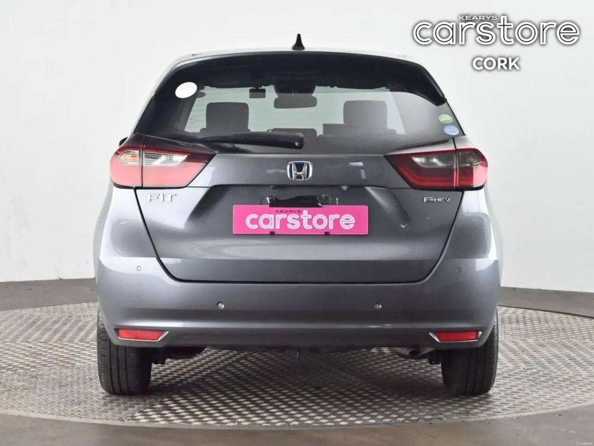 Honda Fit HYBRID 5DR AUTO - Image 4