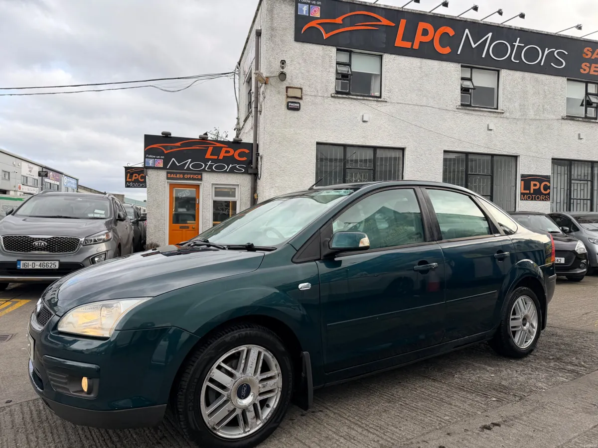 Ford Focus 2007 Automatic - Image 2