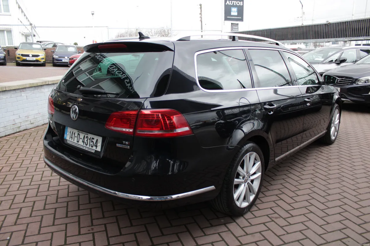 Volkswagen Passat 2014 - Image 4