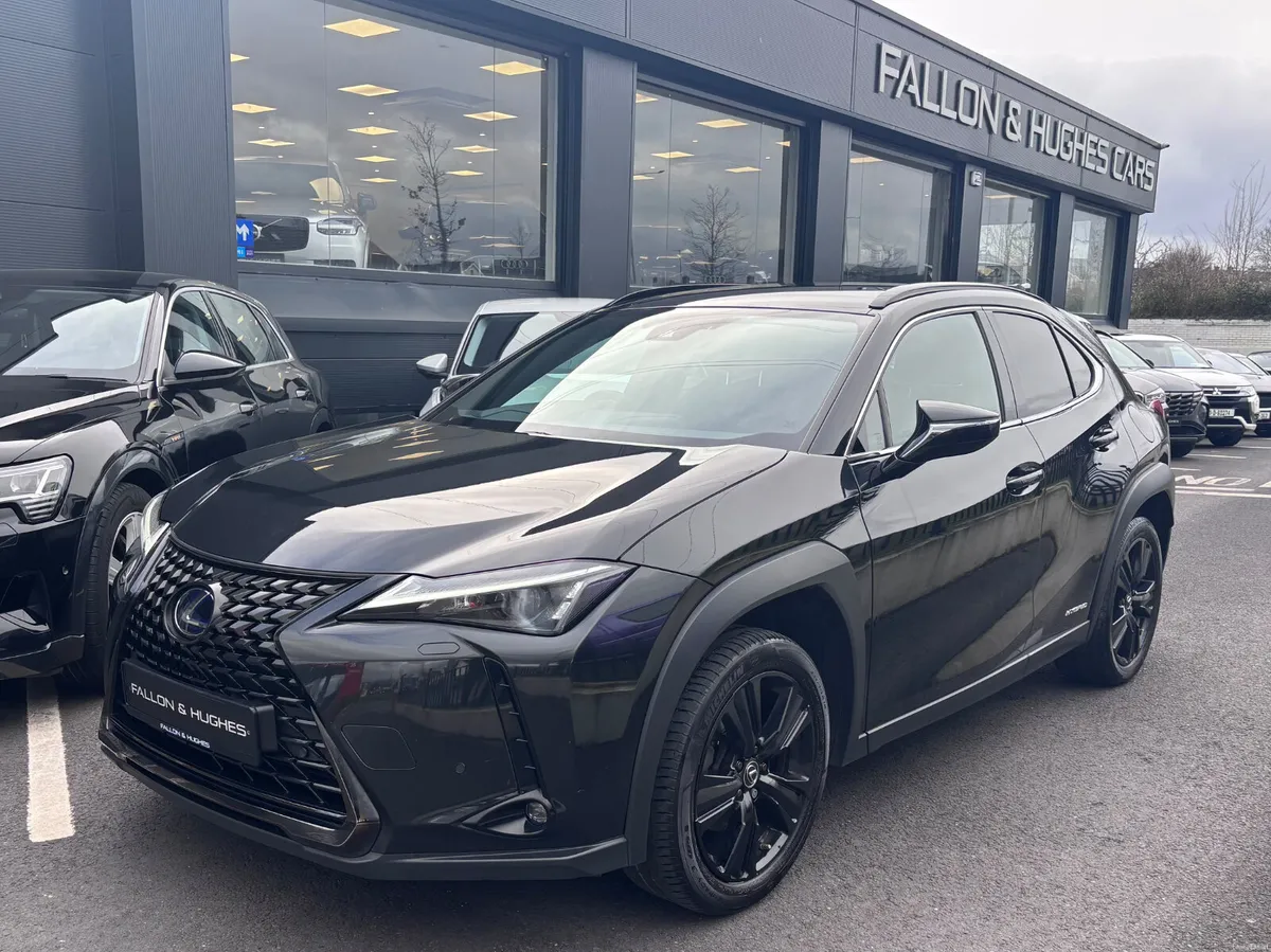 Lexus UX 250H PREMIUM SPORT EDITION // 212 REG - Image 6