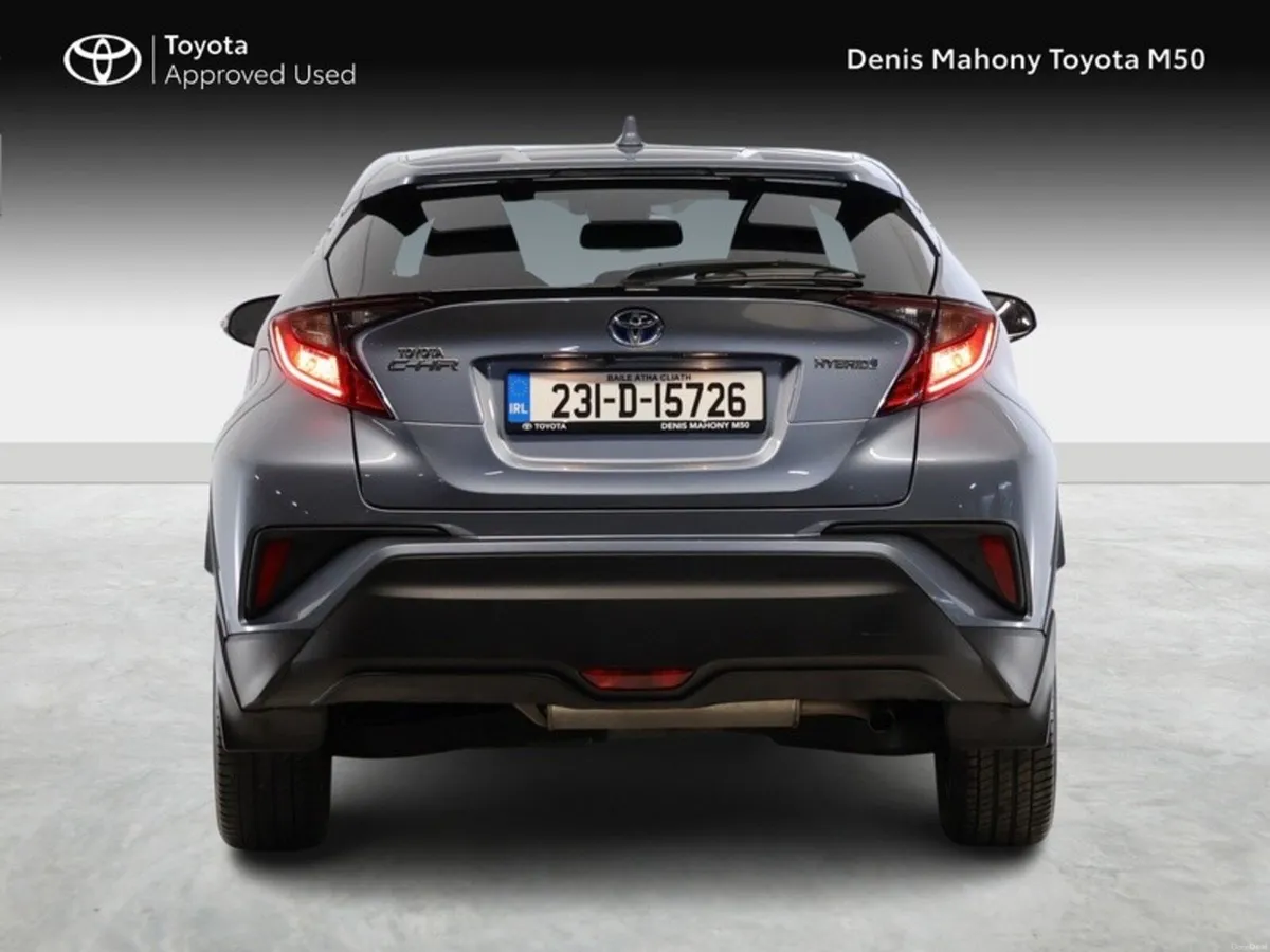 Toyota C-HR Sport Hybrid - Image 4