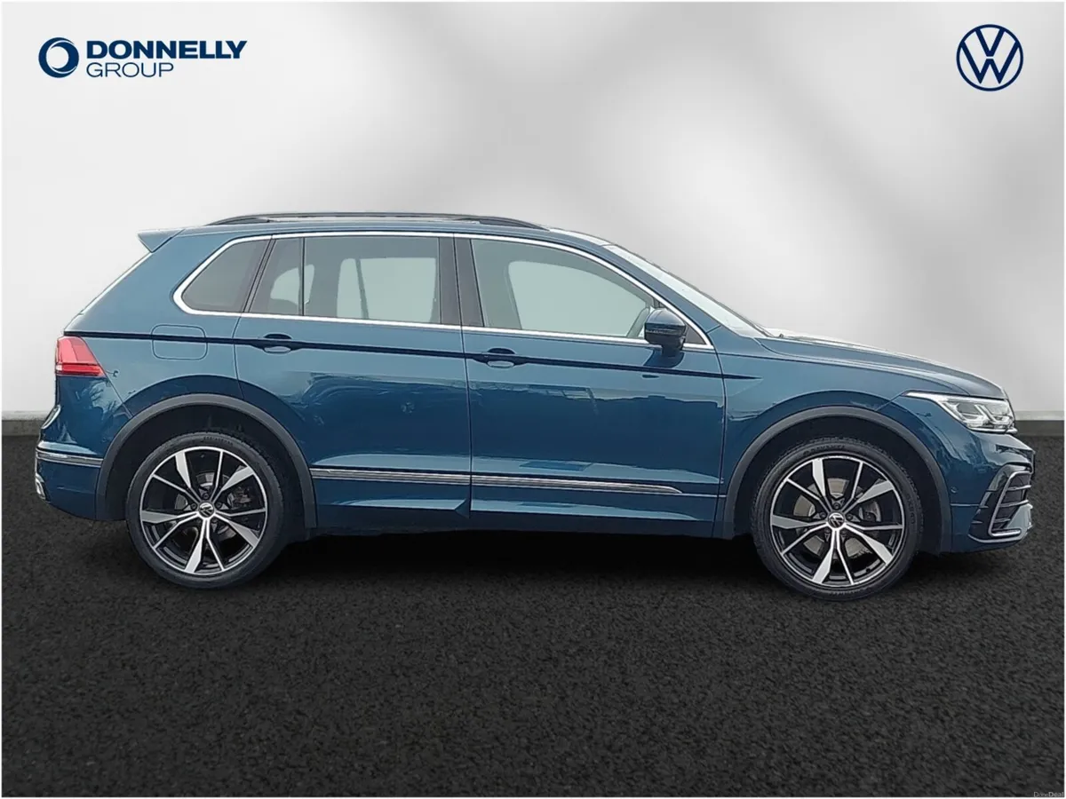 Volkswagen Tiguan Estate R-Line - Image 4