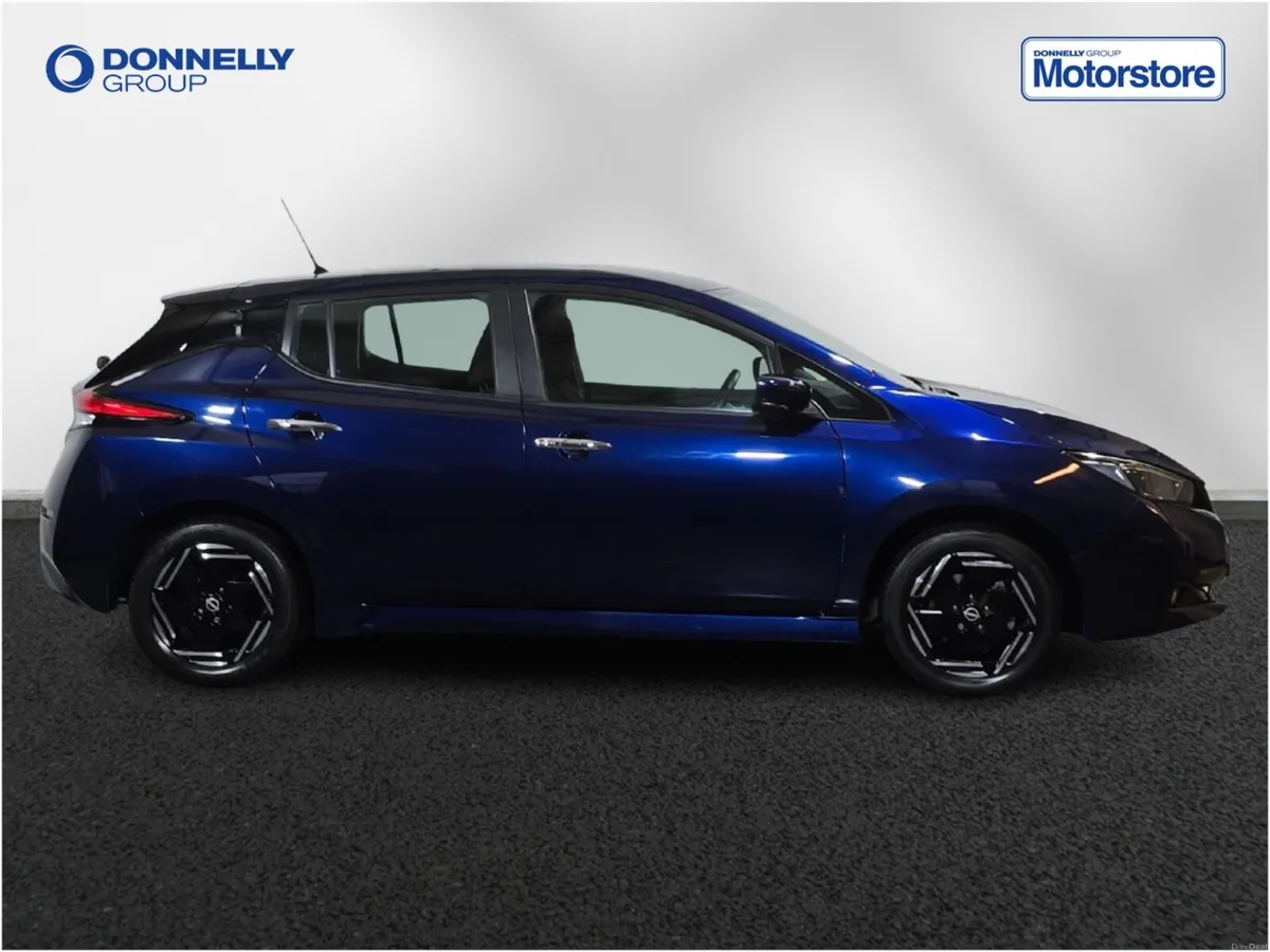 Nissan LEAF Leaf Hatchback Acenta - Image 3