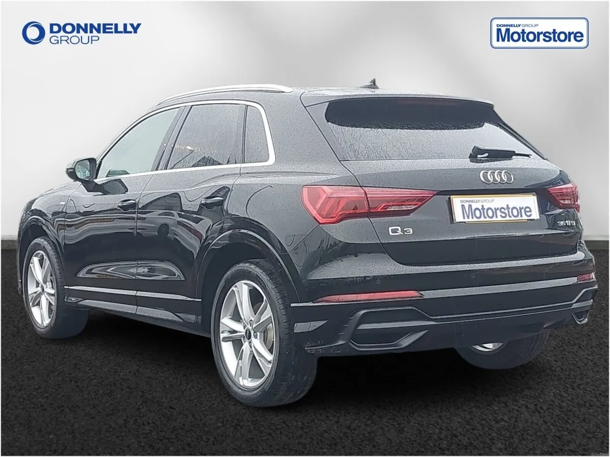 Audi Q3 Estate S Line - Image 2