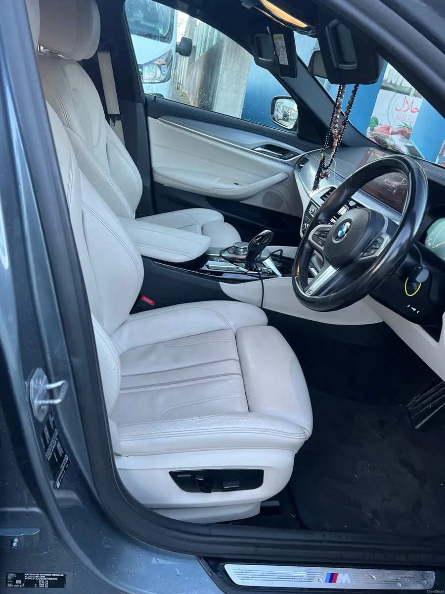 BMW 5 SERIES-520D- M SPORT+ - Image 4