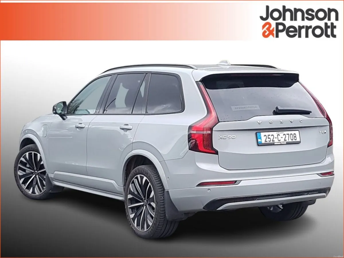 Volvo XC90 T8 455bhp AWD PHEV Plus Dark  - Volvo W - Image 3