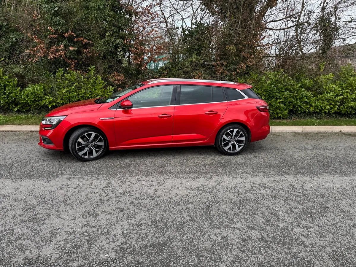 2018 Renault Megane Sport Tourer - Image 3