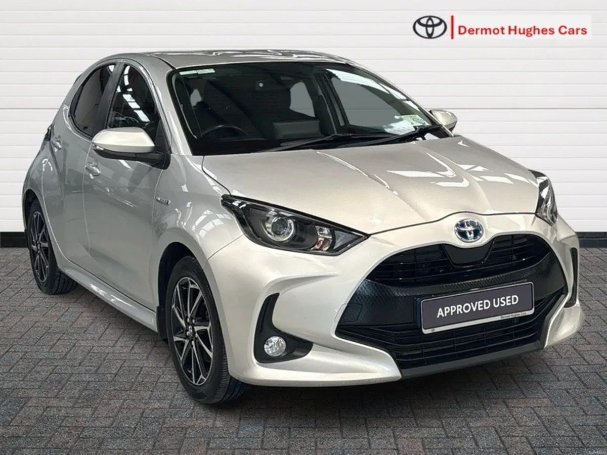 Toyota Yaris LUNA SPORT MONO 4DR AUTO - Image 1