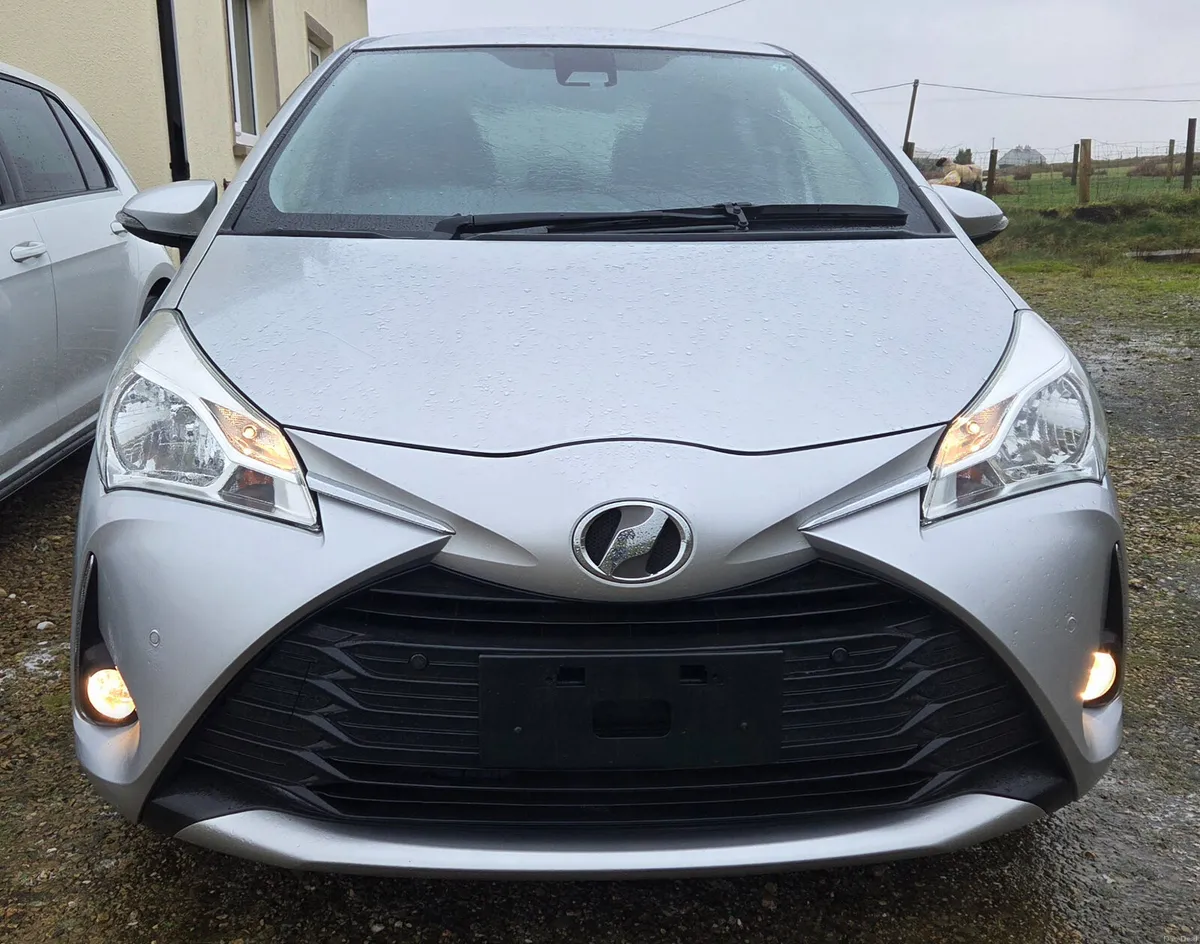 182 Toyota Vitz/Yaris 1.3 Petrol - Only 63k kms - Image 2