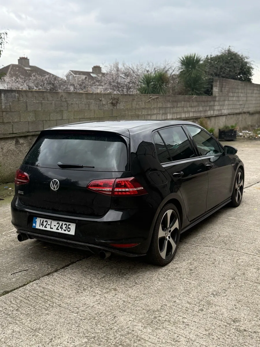 2014 Volkswagen Gti - Image 4