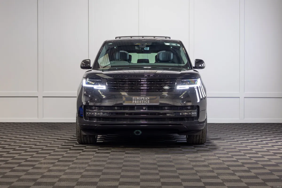 2024 Range Rover P460e Autobiography - Image 2