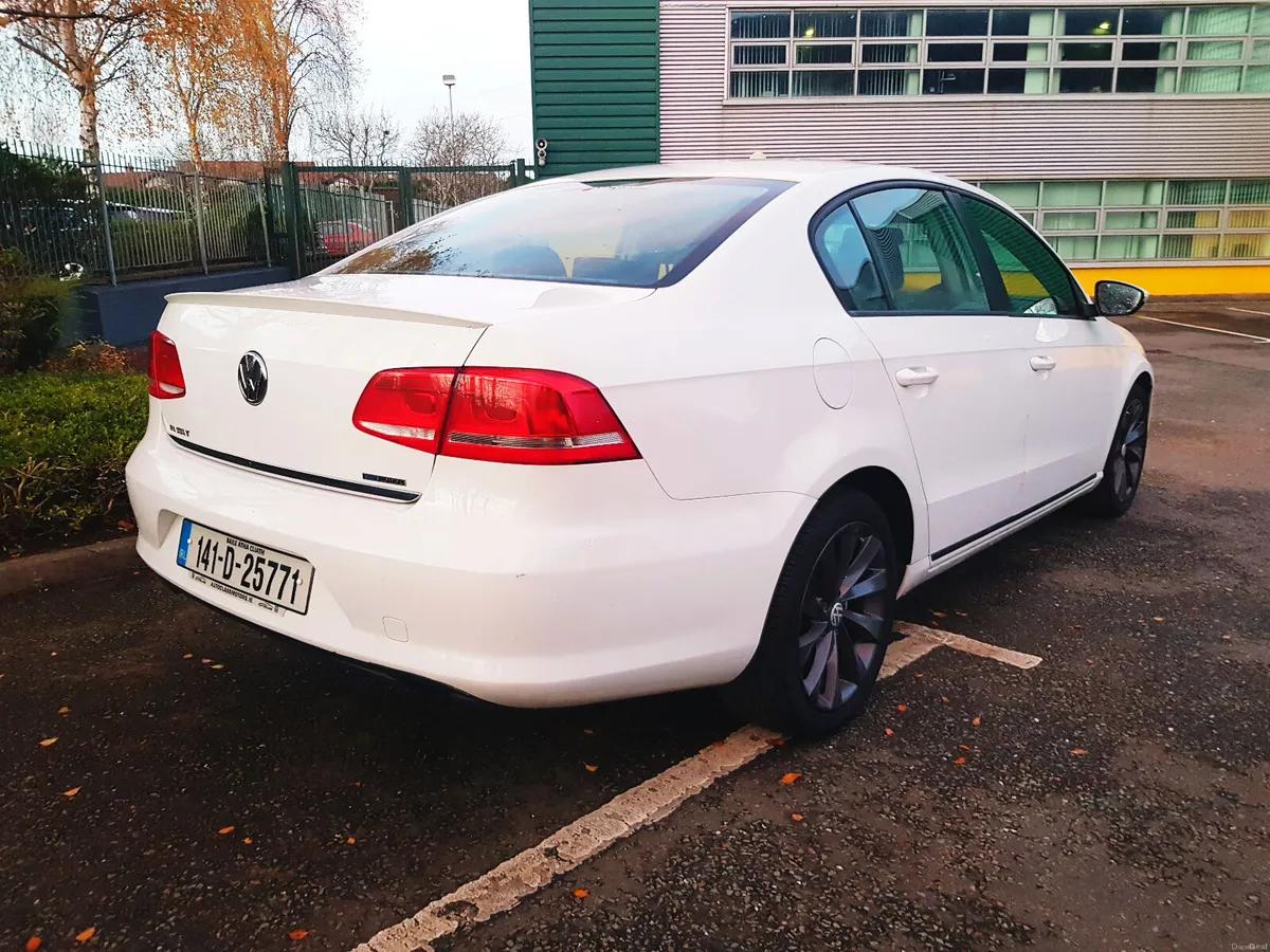 141 VW PASSAT LowKM ServHist NCT Warranty V.Clean - Image 4