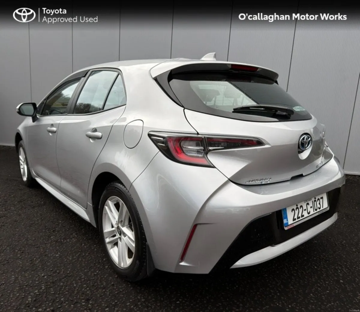 Toyota Corolla LUNA H/B 4DR AUTO HYBRID - Image 3