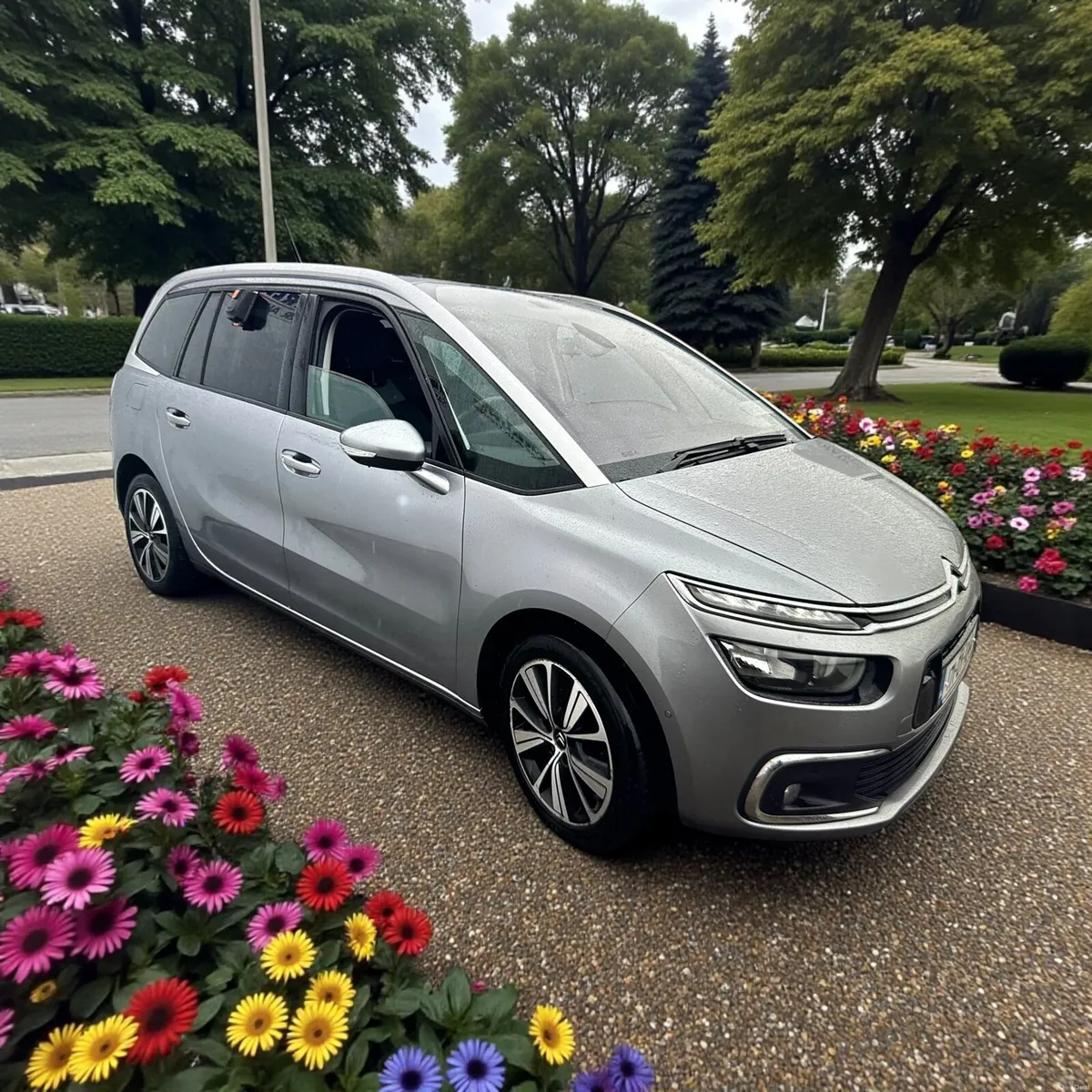 2017 Citroen Grand C4 Picasso BlueHDi 120 S&S Feel - Image 1
