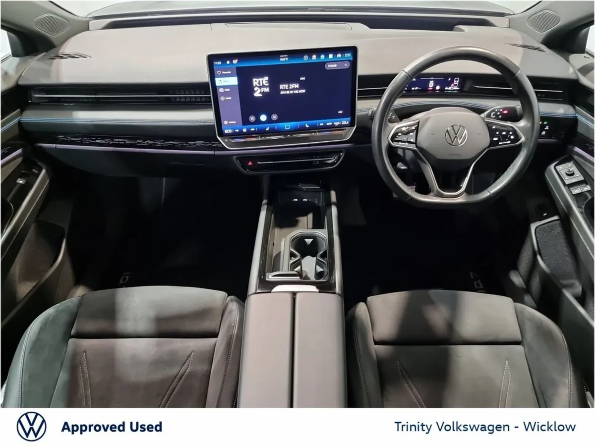 Volkswagen ID.7 ** PRO PLUS ** 77kWh ** 286BHP ** - Image 2