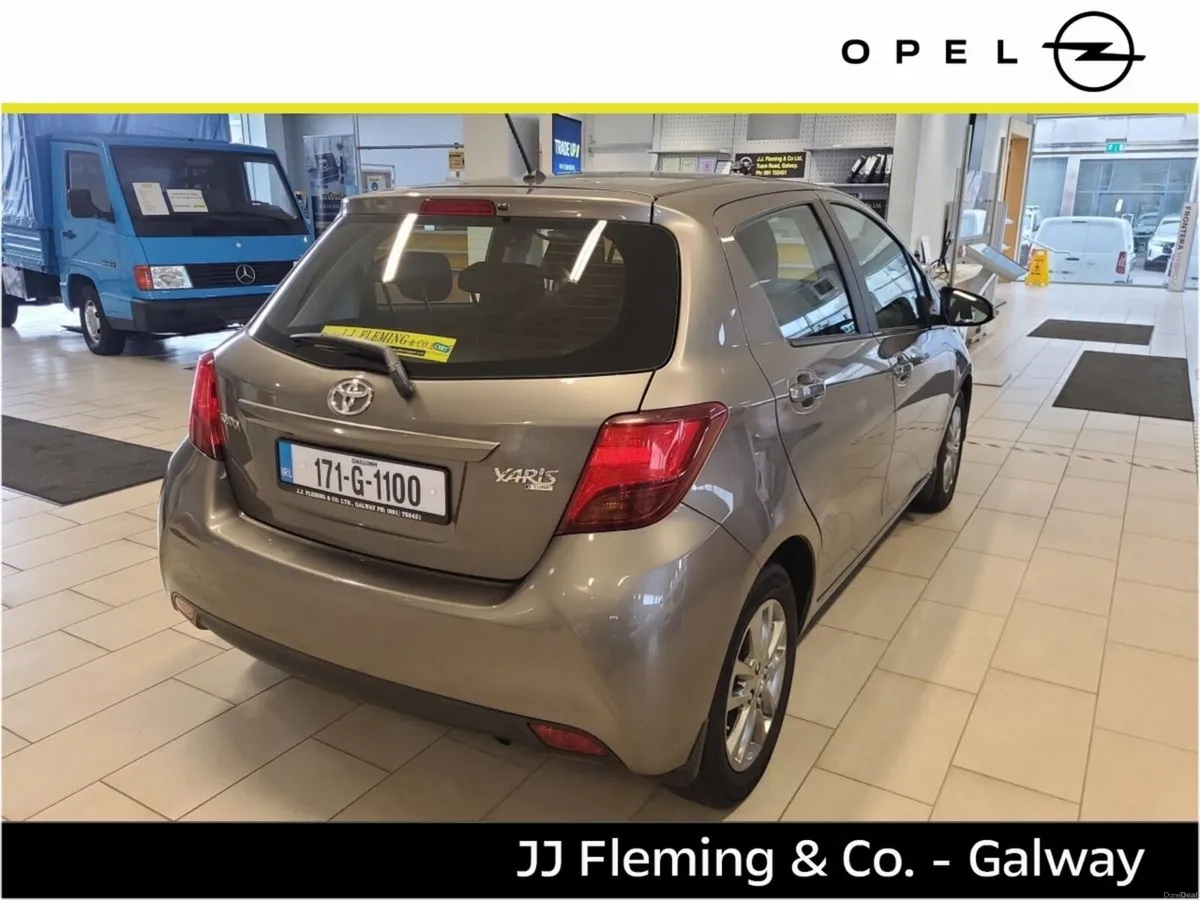 Toyota Yaris 1.0 VVT-i 3Dr Luna - Image 4