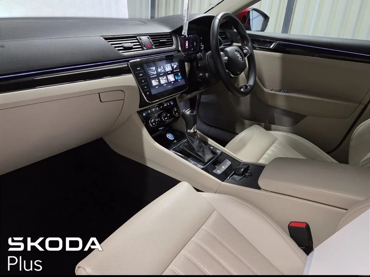Skoda Superb COMBI 2.0 TDI 150BHP DSG L&K - Image 4