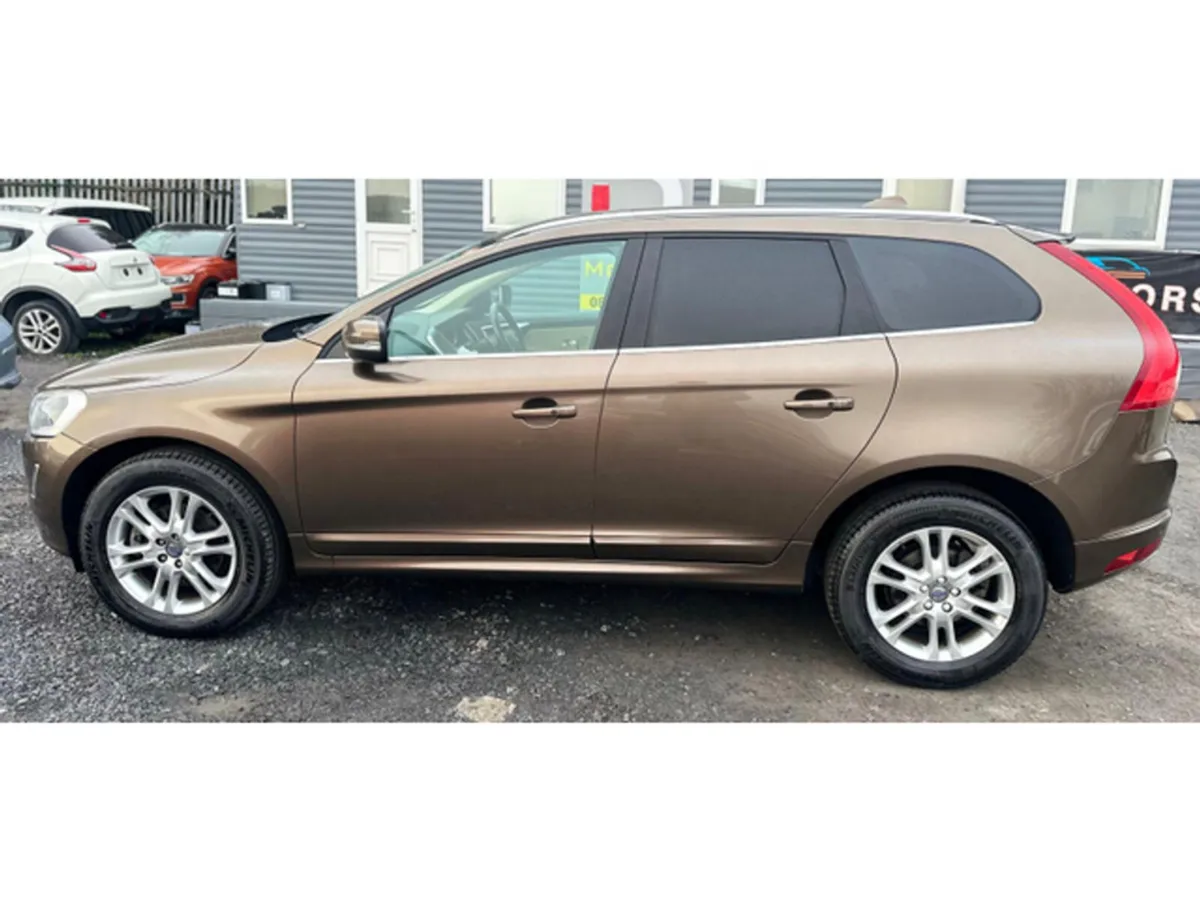 Volvo XC60 2.0L Diesel Automatic Low Mileage  (740 - Image 4