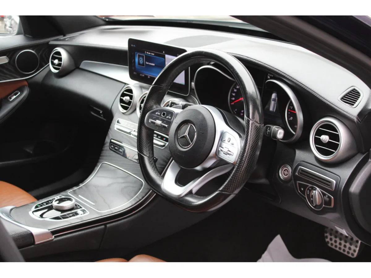 Mercedes-Benz C-Class C200 D ESTATE AUTO 5DR - Image 2