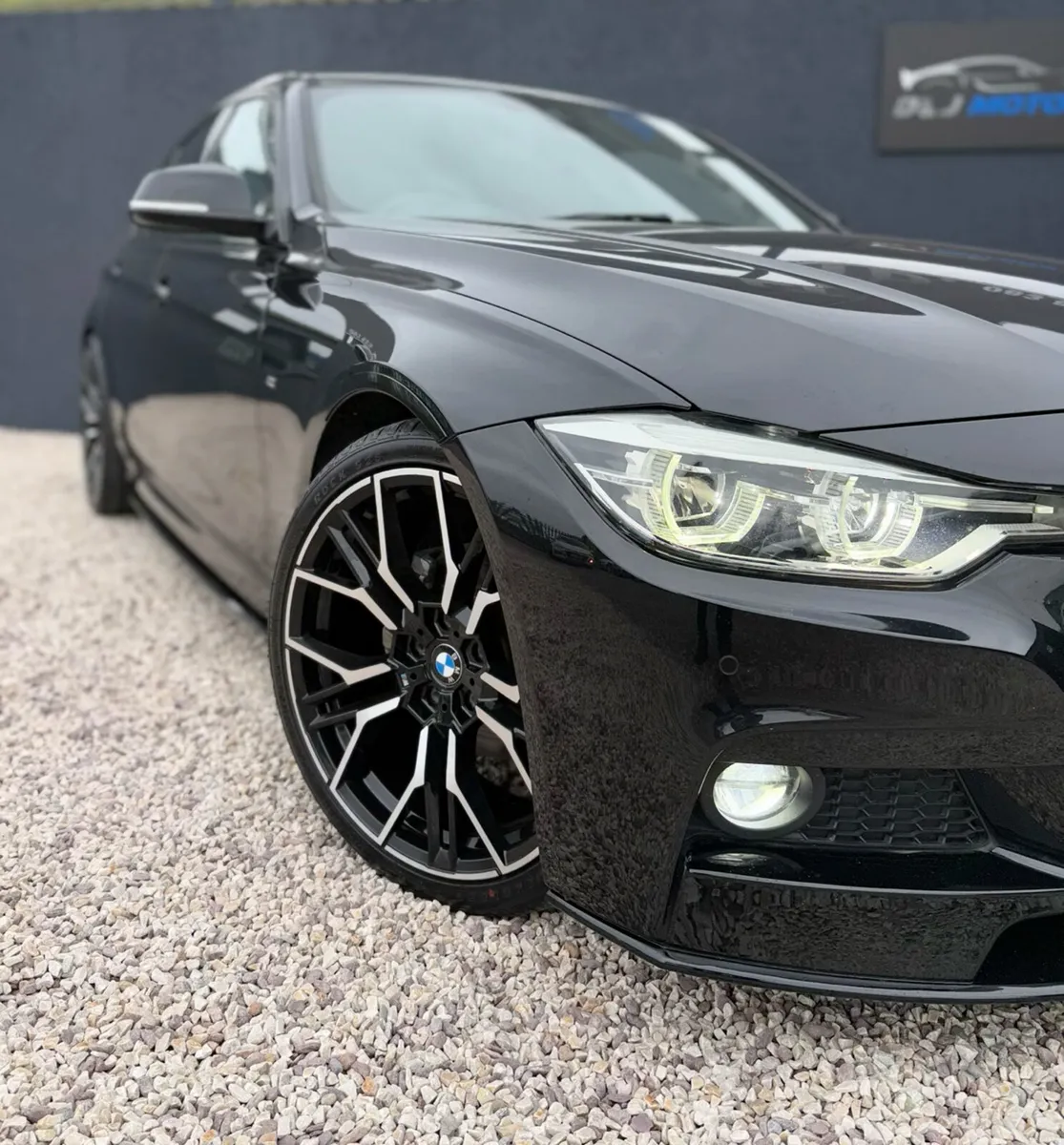 BMW 320D M Sport Automatic Low KM 2018 - Image 2