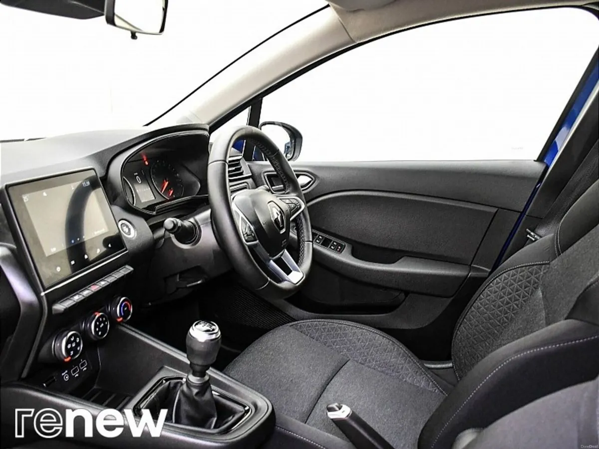Renault Clio Iconic TCe 90 - Image 5