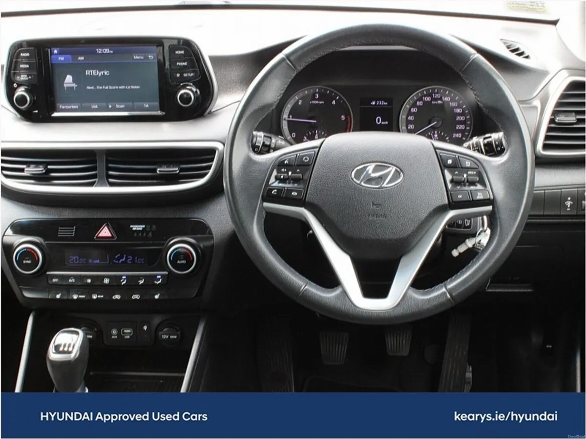 Hyundai Tucson 2WD Executive - Image 4