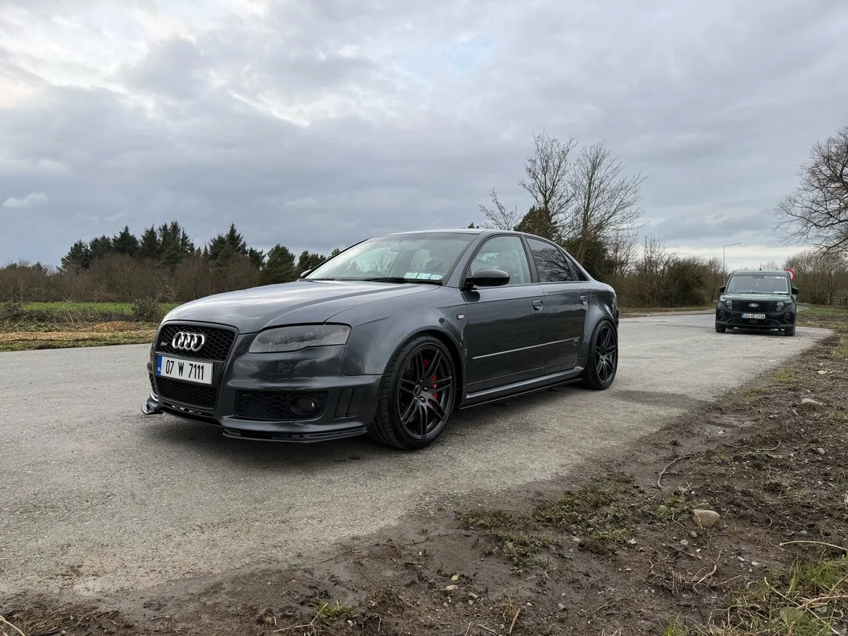 2007 Audi RS4 4.2 V8 quattro - Image 3