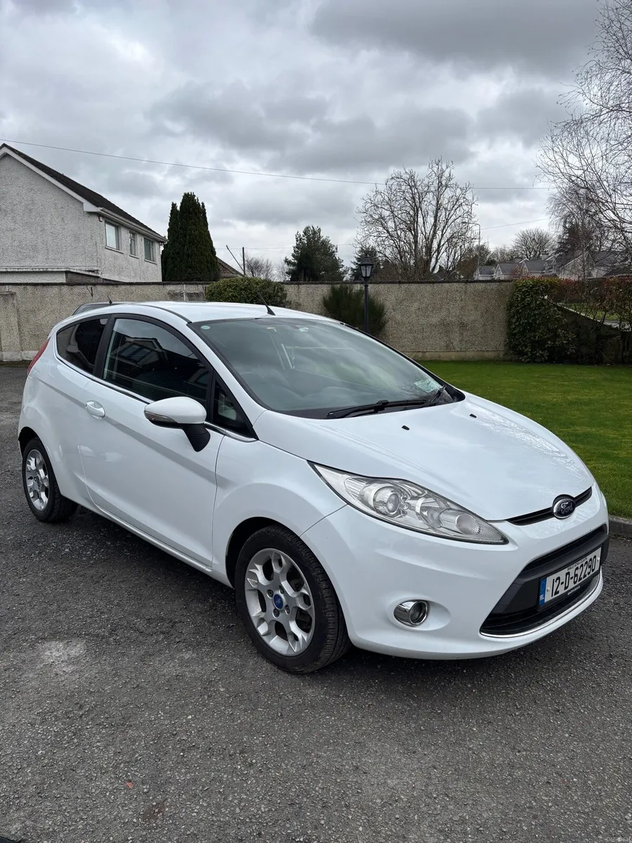 Ford fiesta / NCT / TAX - Image 1