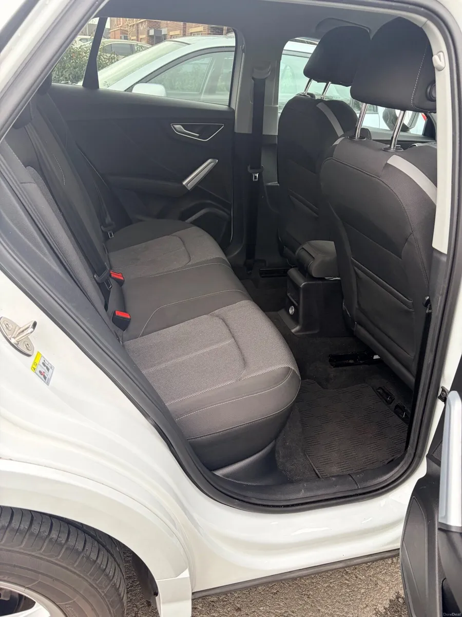 Audi Q2 2018 - Image 4