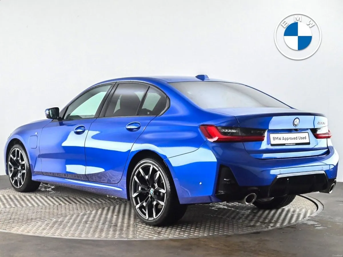 BMW 3-Series 330e M Sport Saloon - Image 2