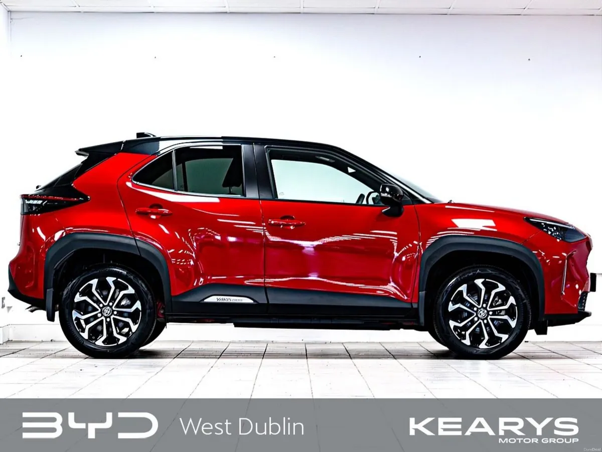 Toyota Yaris Cross 1.5 Hybrid CVT Luna Sport - Image 4