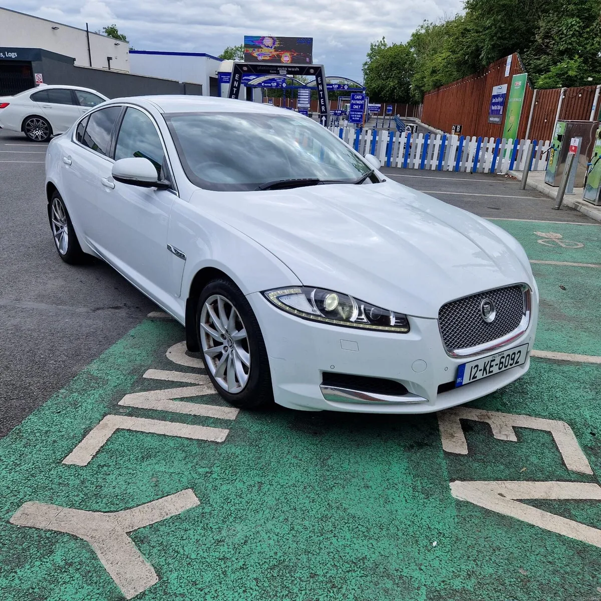 Jaguar XF - Image 3