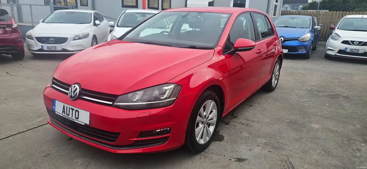 Volkswagen Golf automatic 1.2 comfortline low kms - Image 2