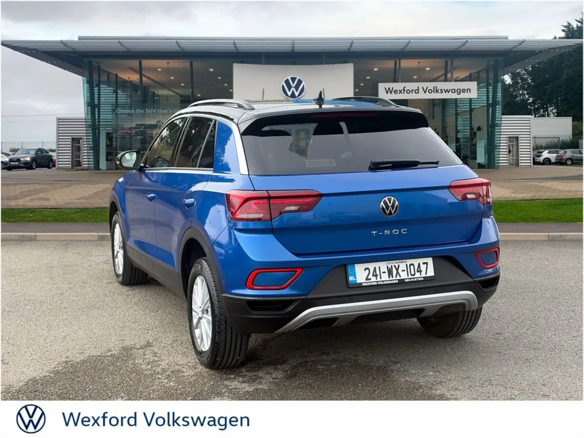 Volkswagen T-Roc LIFE 2.0TDI 116HP MANUAL - Image 4