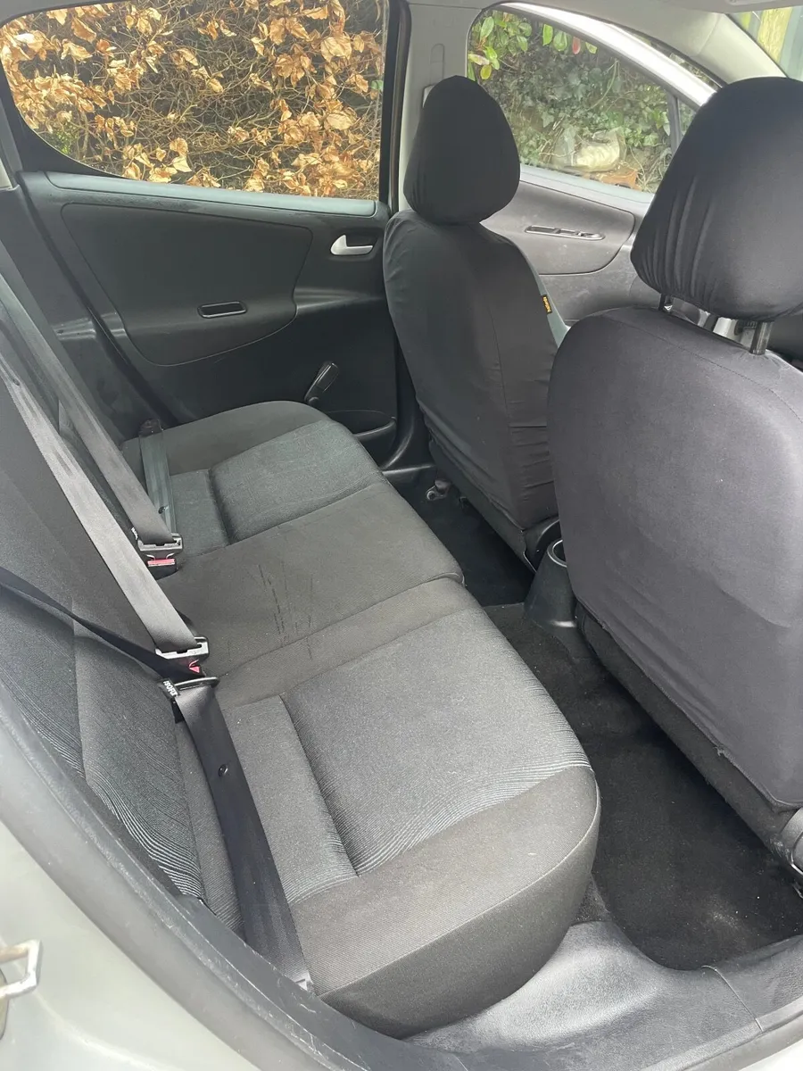 Peugeot 207 2010 - Image 4