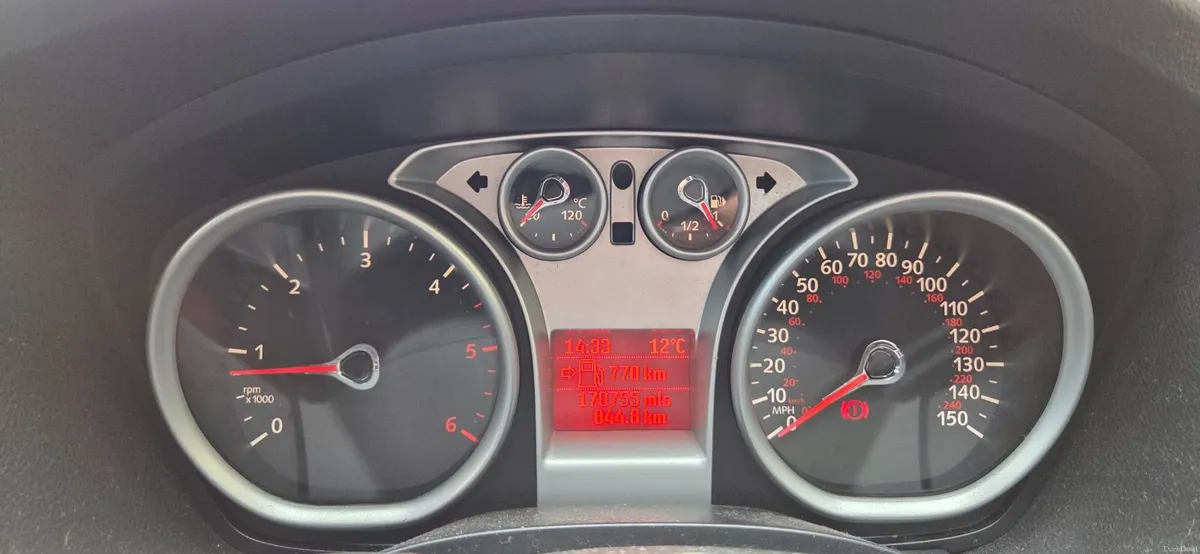 Ford Focus 2010 - Image 3