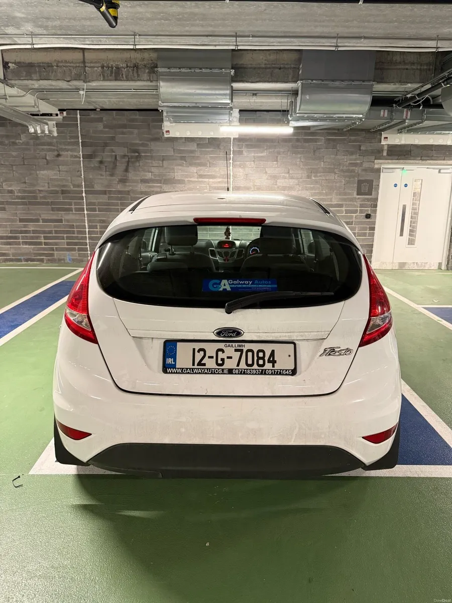 Ford Fiesta 2012 - Image 2