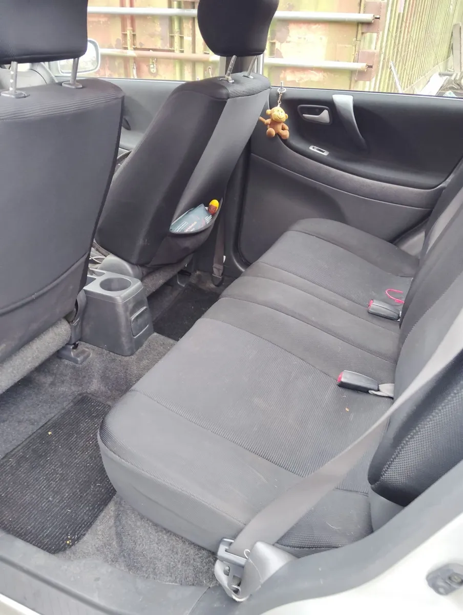 Suzuki Liana 2005 - Image 2