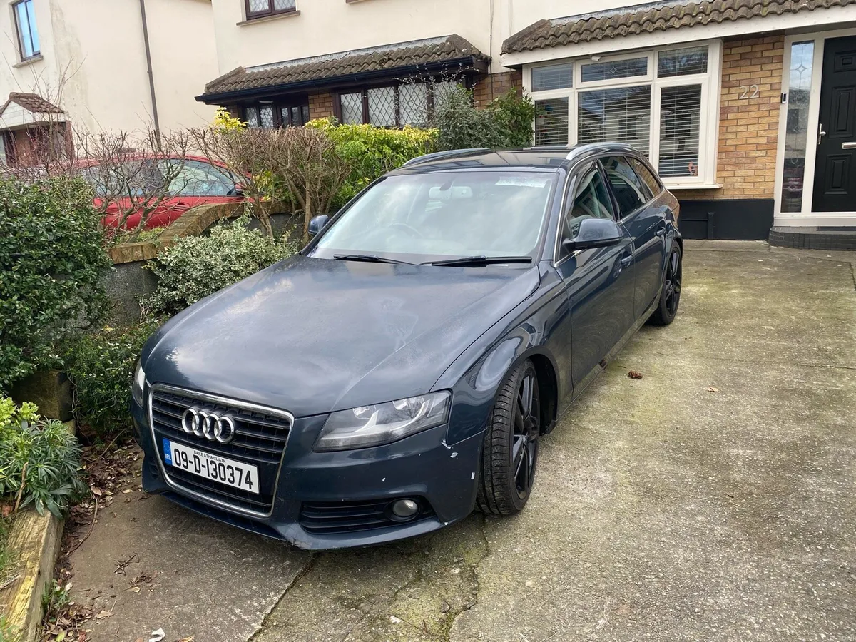 Audi A4 5 door estate - Image 1