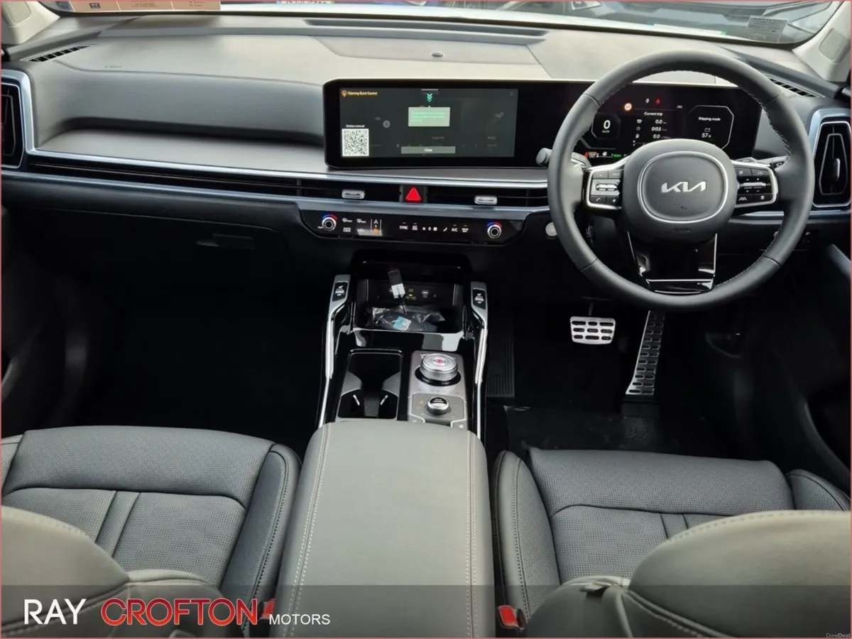 Kia Sorento PE SEM PHEV **Pre-Reg** 3.9% APR - Image 4