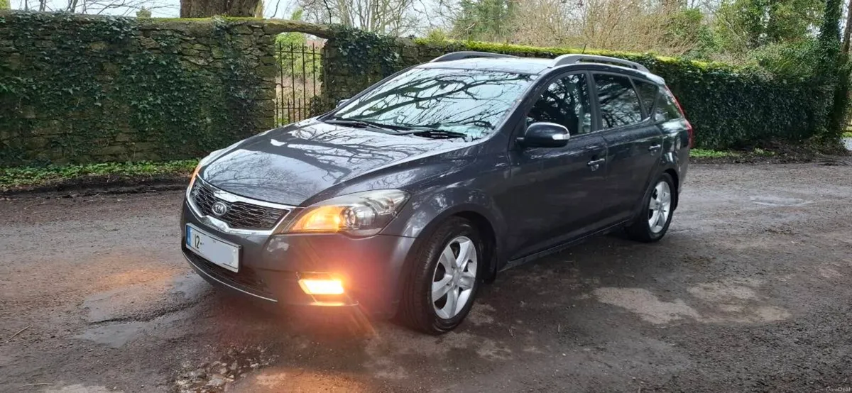 2012 Kia Ceed 1.6 crdi estate nct tax 4-26 - Image 2