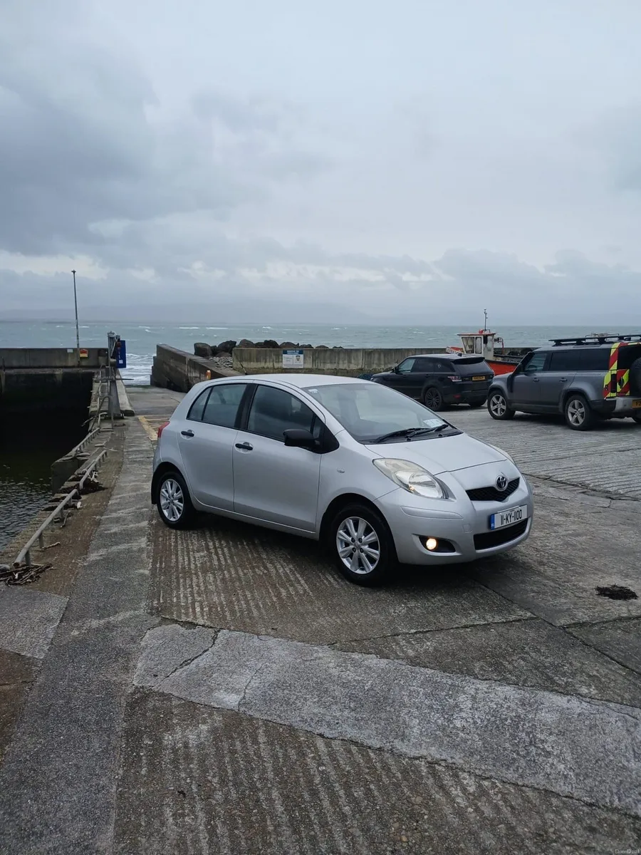 Toyota Yaris - Image 2