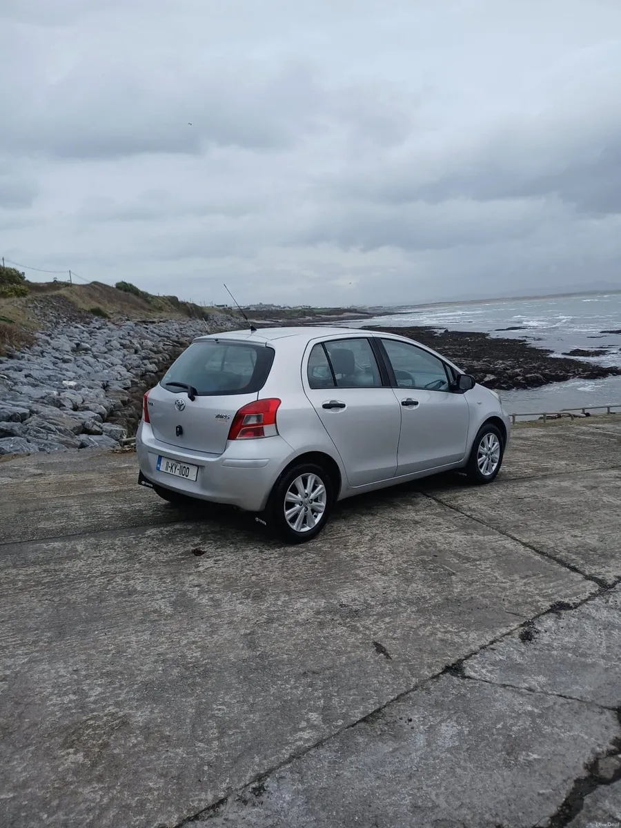 Toyota Yaris - Image 4