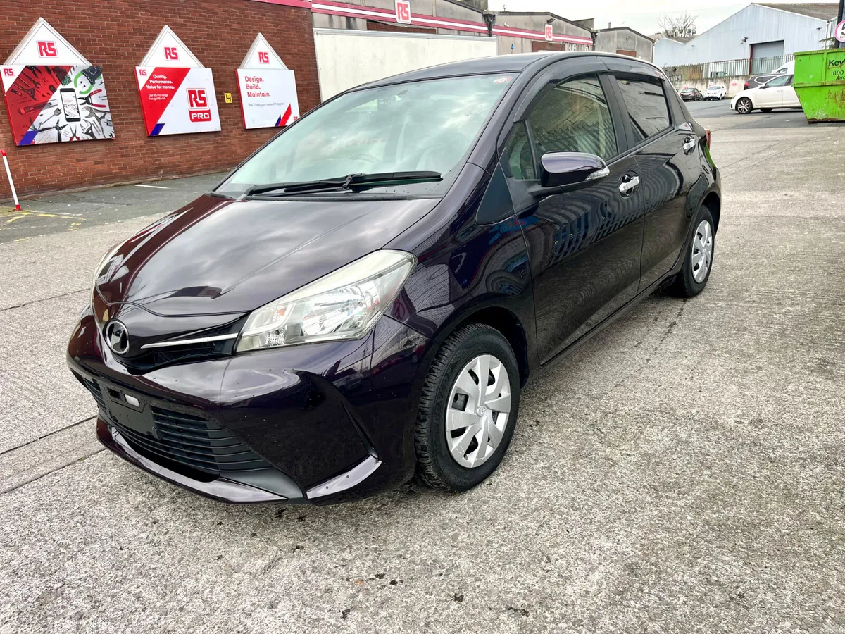 2015 Toyota Vitz Automatic - Image 4