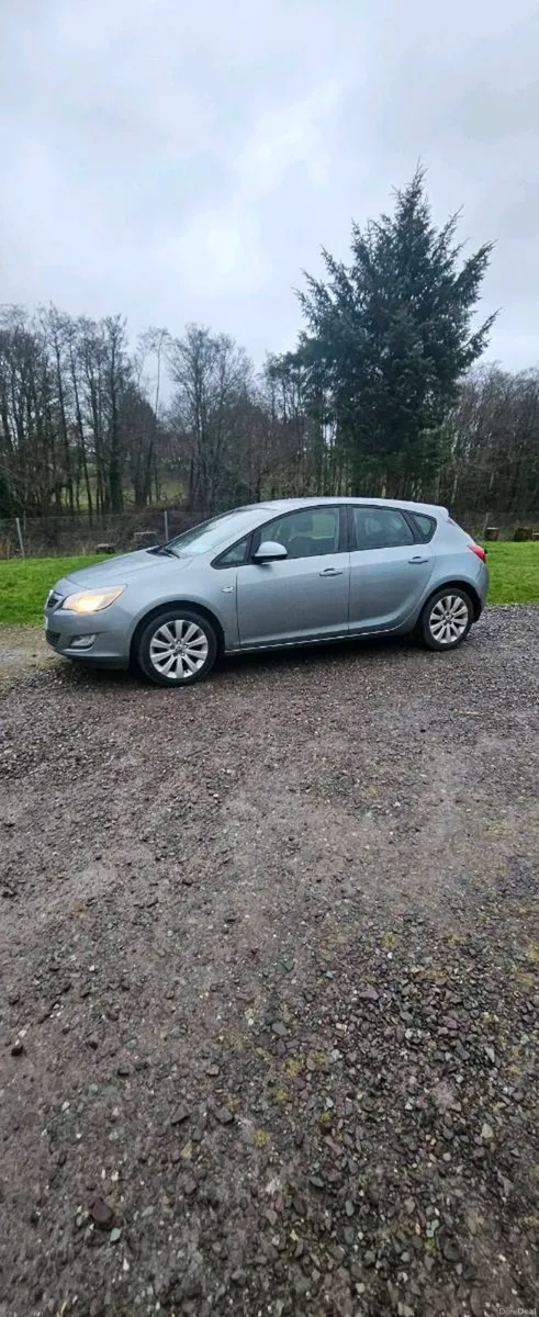 2011 Opel Astra - Image 3