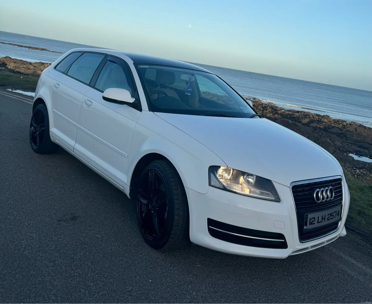 15 Months NCT✅ Audi a3 black alloys car - Image 2