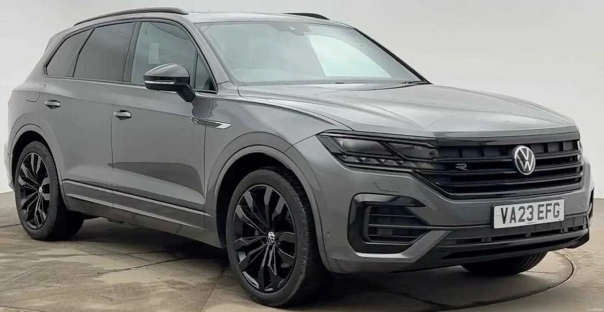 3.0 TDI V6 Black Edition SUV 5dr Diesel Tiptronic - Image 1