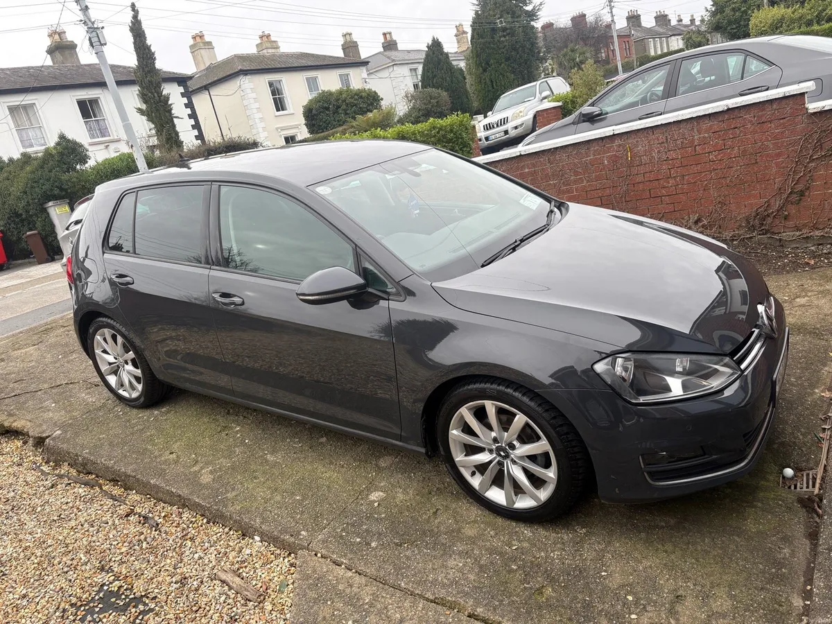 Volkswagen Golf - Image 1
